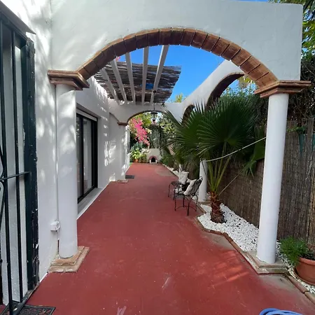 Holiday home En La Playa Con Piscina Marbella